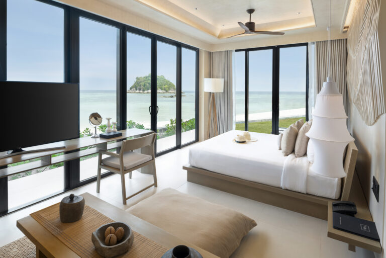 49Deluxe Suite Sea View